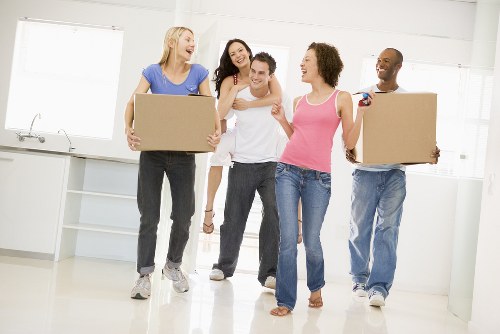 Man with van removal service in Woolwich for home and flat moves