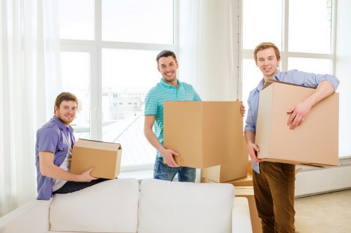 Local house removals support for homes and flats in Woolwich