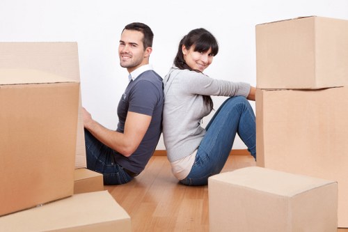 Local removals support for homes and businesses in Woolwich